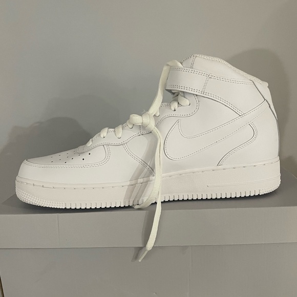 Nike The Air Force 1 High '07 - Picture 3 of 4
